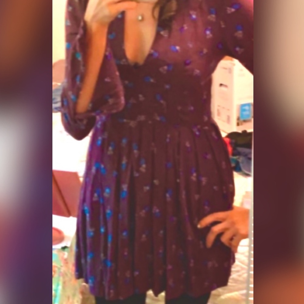 Free People Women’s dress Category, Purple w/ flowers; keyhole Dress in Size 4 - Picture 10 of 13